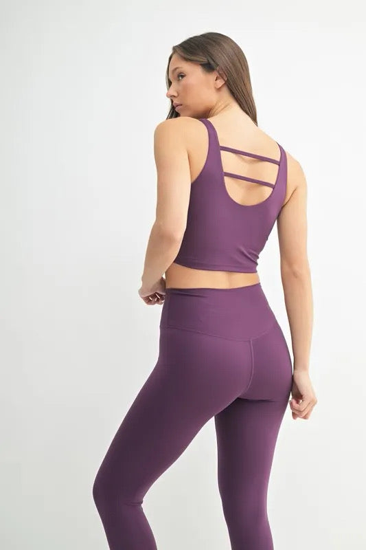 MONO B Venice Cloud Light U-back Active
Tank